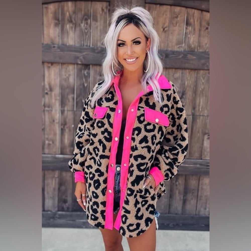 Contrast Trimmed Leopard Teddy Shacket